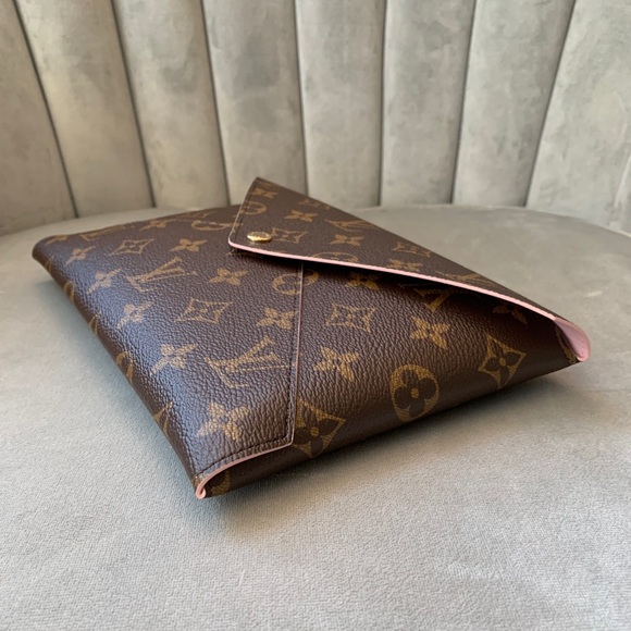 ❗️SOLD❗️LV large Kirigami pochette with box - Picture 8 of 12